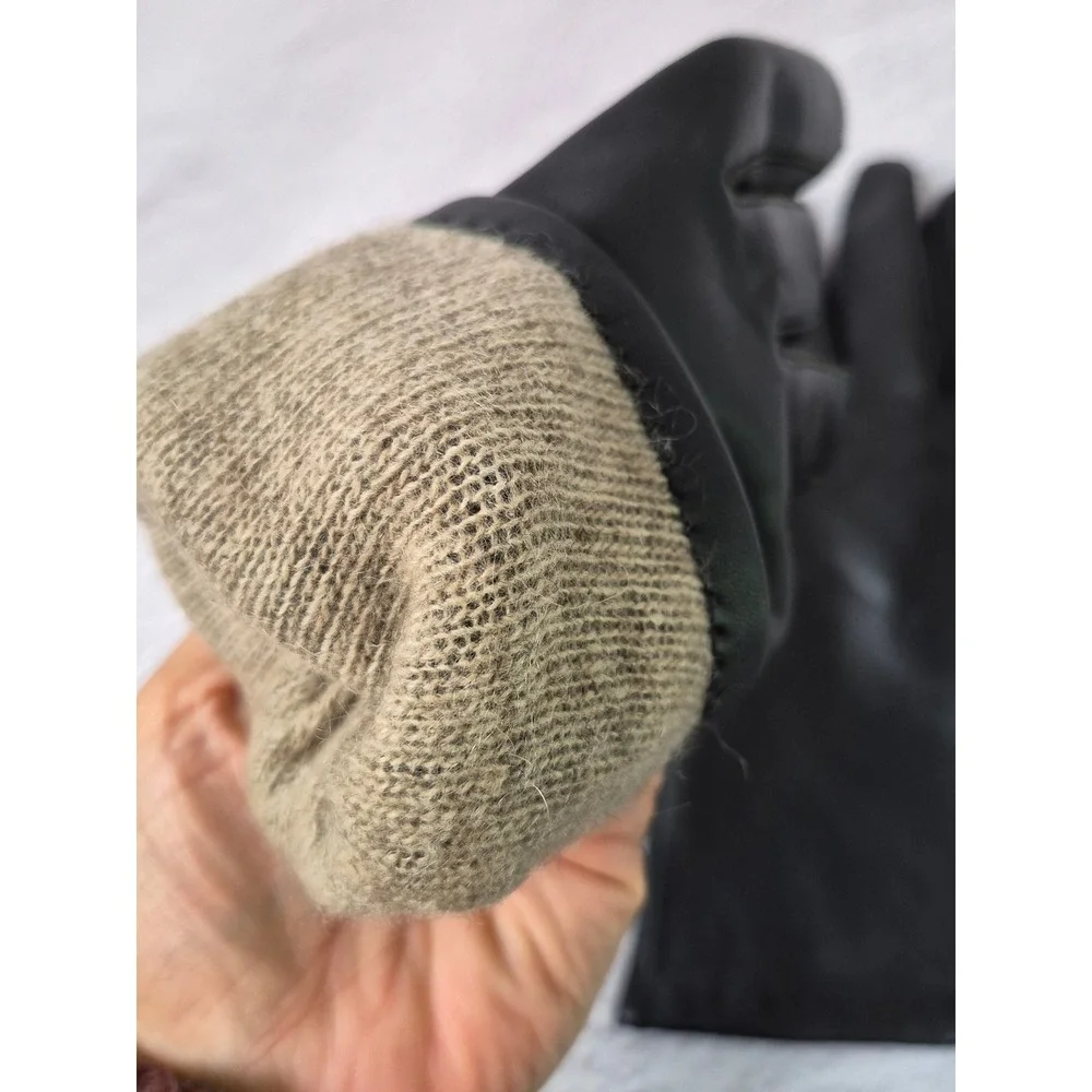 Isotoner Black Genuine Leather Gloves 100% Cashmere Lining Size Medium